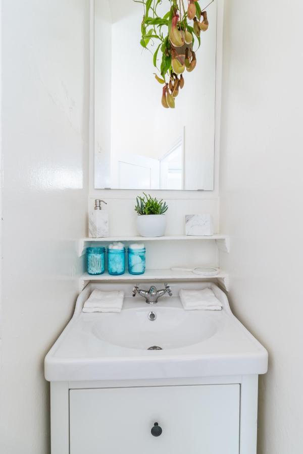 Sunny Boho Chic West Hollywood Flat! Leilighet Los Angeles Eksteriør bilde